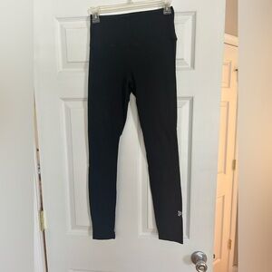 PINK Victoria's Secret Yoga Black Leggings w Logo